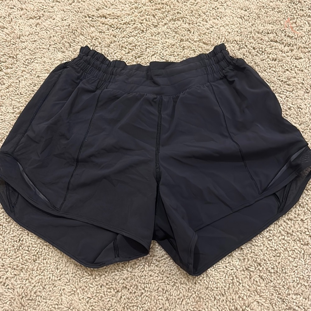Lululemon size 6, tall, high wasted ,black shorts